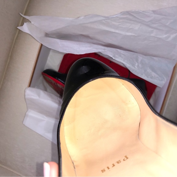 Christian Louboutin Simple Black Patent Calf Leather 70 Heel Pumps Size 38.5 - Picture 13 of 16